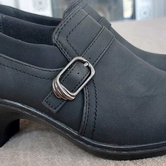 Easy Street Women's Comfort Wave Tawny Platform Pump Bootie Buckle Black Size 7 - Picture 4 of 16